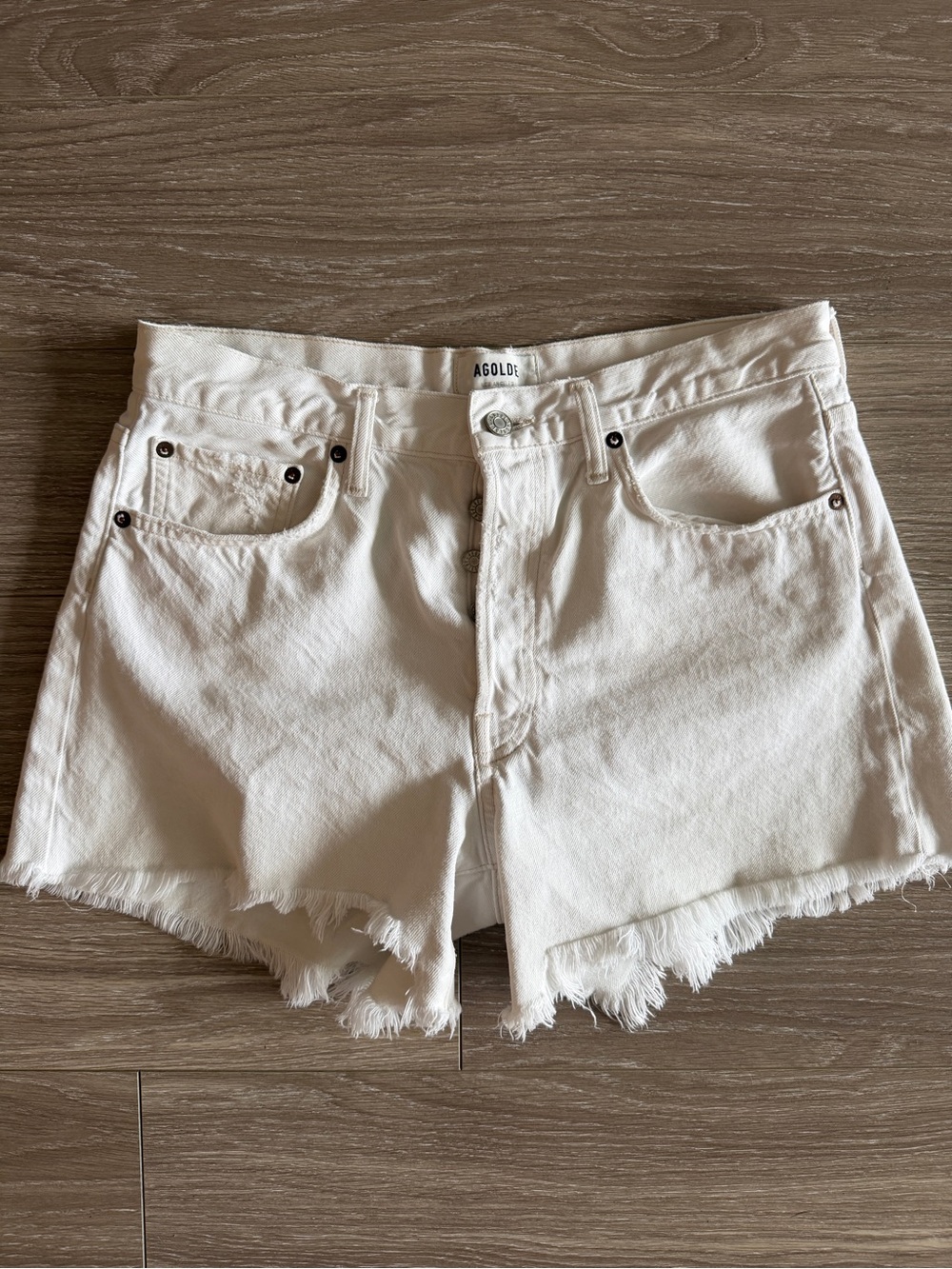 Agolde White High-Rise Frayed Hem Jean Shorts - Picture 6 of 10